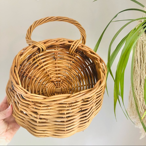 Vintage Wicker Rattan Wall Pocket Basket Boho - Picture 5 of 6